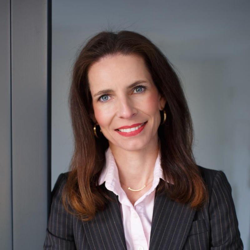 Monika Safarova, Founder & CEO of Decarbonizer